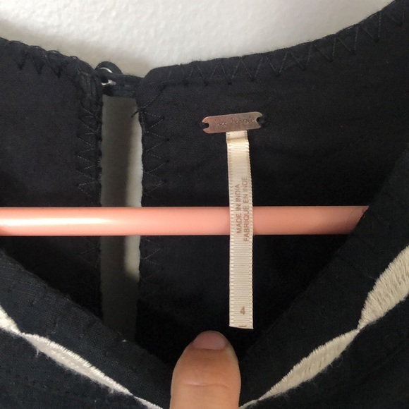 Free People Bird of a Feather embroidered Mini Dress Sz 4 boho black and white - Picture 5 of 5